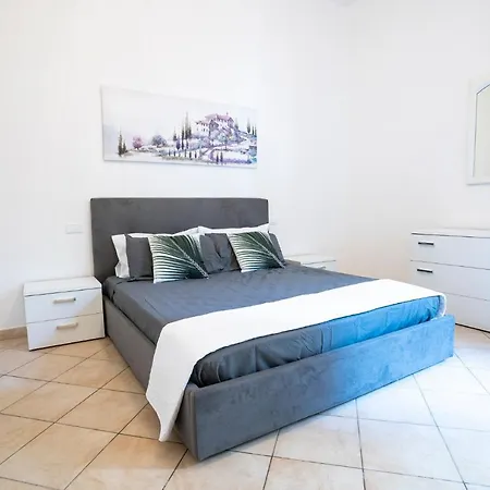 Empoli-vinci Апартаменты *