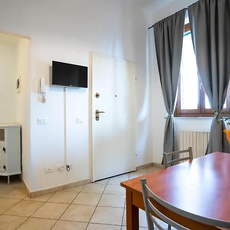 Апартаменты Empoli-vinci